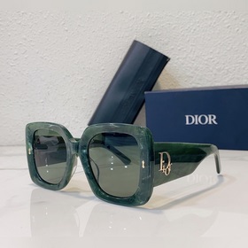 dior Модель： dior MIS Размер： 53 x 24-145
