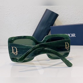 dior Модель： dior MIS Размер： 53 x 24-145