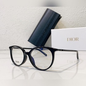 dior Модель： MiniCD B1I Размеры： 53 x 16 x 140
