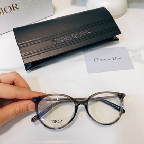 dior Модель： MiniCD B1I Размер： 53 x 16 x 140