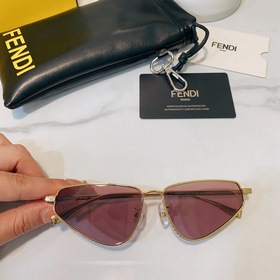 FENDI Модель： FE40068UFF Размер： 57-15-145.