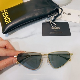 FENDI Модель： FE40068UFF Размер： 57-15-145.
