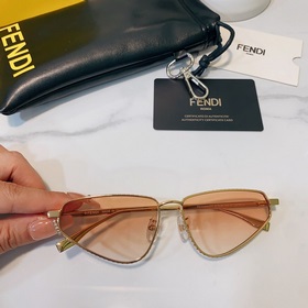 FENDI Модель： FE40068UFF Размер： 57-15-145.