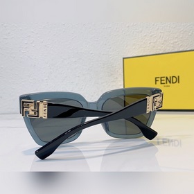 Fendi Модель： FF M1647/F/S Размер： 57/20-145