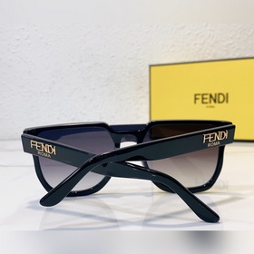 Fendi FF0626 Размер： 141-0-145