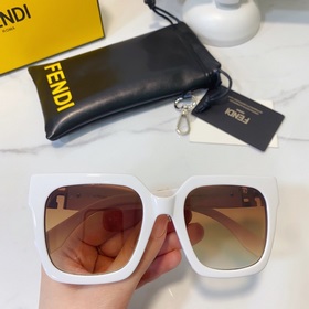 Fendi Модель： M1646/F/S Украшен мелкими бриллиантами, изысканны