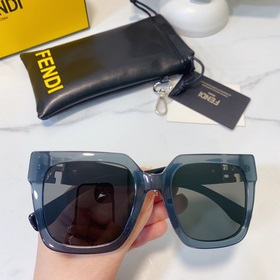 Fendi Модель： M1646/F/S Украшен мелкими бриллиантами, изысканны