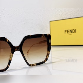 Fendi FF40071U Размер： 55-19-145