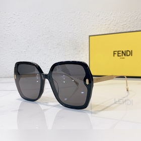 Fendi FF40016 sis：62-18-145