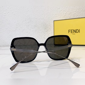 Fendi FF40016 sis：62-18-145
