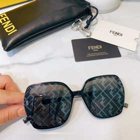 Fendi FF40016 sis：62-18-145