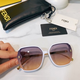 Fendi FF40016 sis：62-18-145