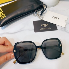 Fendi FF40016 sis：62-18-145