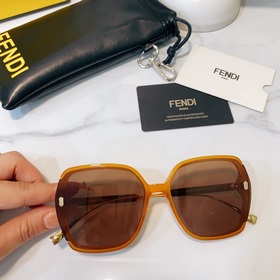 Fendi FF40016 sis：62-18-145