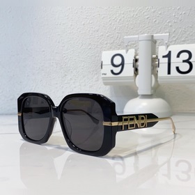 Новые товары на официальном сайте Fendi FE40065U Размер： 56-16-1