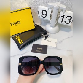 Новые товары на официальном сайте Fendi FE40065U Размер： 56-16-1