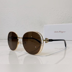 Salvatore Ferragamo. Модель： SF283S. Размер： 59 x 19 x 140.