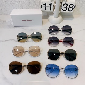 Salvatore Ferragamo. Модель： SF283S. Размер： 59 x 19 x 140.