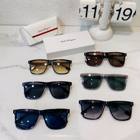 Salvatore Ferragamo Фи*Лагму C Модель： SF1020 Размер： 55*17*145