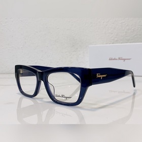 Salvatore Ferragamo Модель： SF2922 Размер： 54/18-145