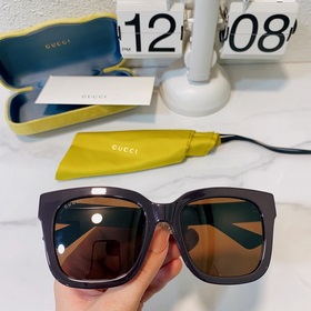 Gucci Модель： GG1338SK Размер： 54х19-145