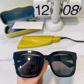 Gucci Модель： GG1338SK Размер： 54х19-145