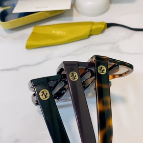 Gucci Модель： GG1338SK Размер： 54х19-145