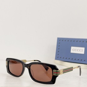 Gucci GG1386S Размер： 53 мм, 18-145 мм