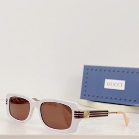 Gucci GG1386S Размер： 53 мм, 18-145 мм