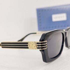 Gucci GG1386S Размер： 53 мм, 18-145 мм