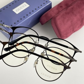 Gucci GG0611OK Размер： 51х20-140 В комплекте с оправой для очков
