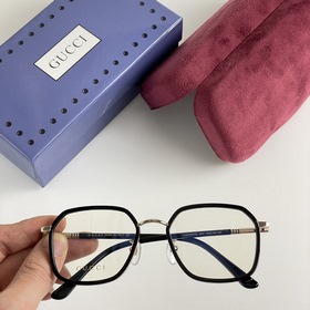 Gucci GG0689OA Размер： 53х19-145, в комплекте с оправой и дужками.