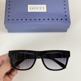 Gucci Модель： GG1298 Размер： . 56 x 19 x 145