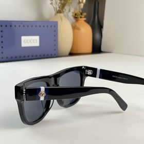 Gucci Модель： GG1298 Размер： . 56 x 19 x 145