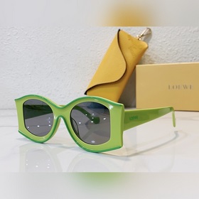 LOEWE Модель： 616487X02 Размер： 51 x 24 x 145