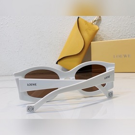 LOEWE Модель： 616487X02 Размер： 51 x 24 x 145