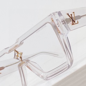 5 Прозрачный LOUIS VUITTON Модель для модных показов Модель Z154