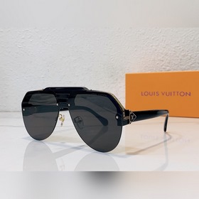 LOUIS VUITTON Модель： Z1902W Размер： 66 x 12 x 145