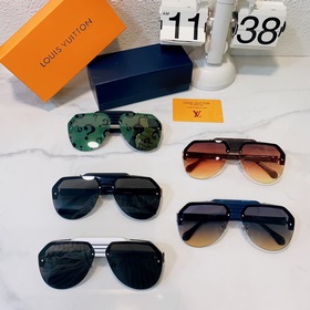 LOUIS VUITTON Модель： Z1902W Размер： 66 x 12 x 145