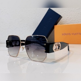 LOUIS VUITTON Модель： Z2566E Размер： 59 x 17 x 140