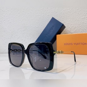 LOUIS VUITTON Модель： Z1312F Размер： 55 x 18 x 140