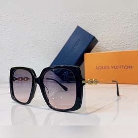 LOUIS VUITTON Модель： Z1312F Размер： 55 x 18 x 140