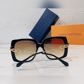 LOUIS VUITTON Модель： Z1312F Размер： 55 x 18 x 140