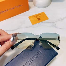 LOUIS VUITTON Модель： Z0553U Размер： 54 x 29 x 140
