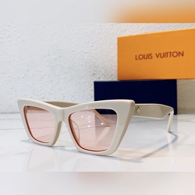 LOUIS VUITTON Модель： Z1723E Размер： 53 x 18 x 145