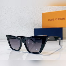 LOUIS VUITTON Модель： Z1723E Размер： 53 x 18 x 145