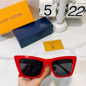 LOUIS VUITTON Модель： Z1723E Размер： 53 x 18 x 145