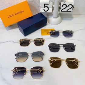 LOUIS VUITTON Модель： Z1879U Размер： 58х17х145