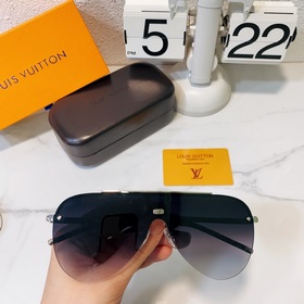 LOUIS VUITTON Модель： Z1789U Размер： 145
