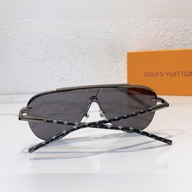 LOUIS VUITTON Модель： Z1789U Размер： 145